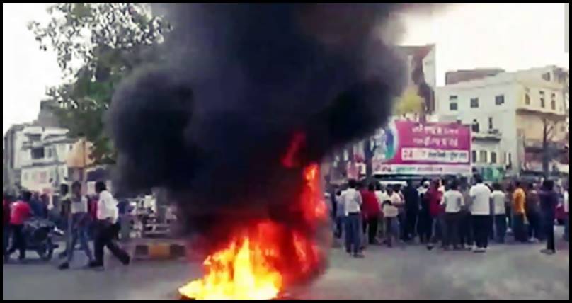 রাজস্থানে দর্জিকে কুপিয়ে হত্যা, কারফিউ জারি