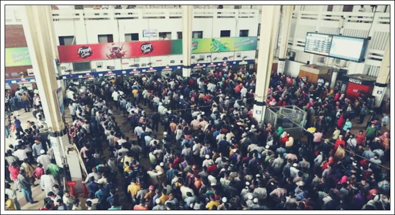 সাড়ে ৫ ঘণ্টায় ট্রেনের ৫৭ হাজারের বেশি অগ্রীম টিকিট বিক্রি