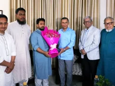 নাহিদ ইসলামের বাসায় তারেক রহমান: ‘নতুন বাংলাদেশের’ জন্য ঐক্যের বার্তা নাহিদ ইসলামের বাসায় তারেক রহমান