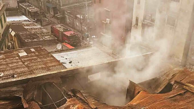 মিরপুরে আগুন
