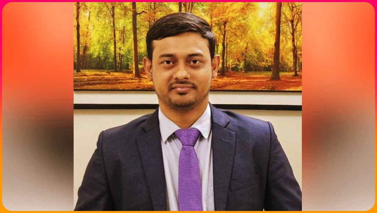 সাগরের পাড়ে বসে গভীরভাবে ভাবতে চেয়েছি