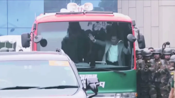 ৩০০ ফিটের পথে তারেক রহমান