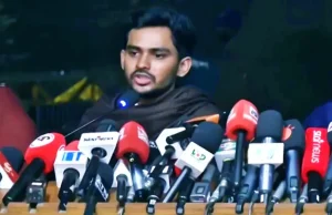 আগে তারেক রহমানকে শোকজ করুন: নির্বাচন কমিশনের প্রতি নাহিদ-আসিফের চ্যালেঞ্জ আগে তারেক রহমানকে শোকজ করুন
