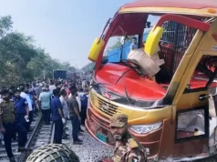 ৫ ঘণ্টা পর চট্টগ্রামের সঙ্গে সারাদেশের রেল যোগাযোগ স্বাভাবিক কুমিল্লার ট্রেন দুর্ঘটনা