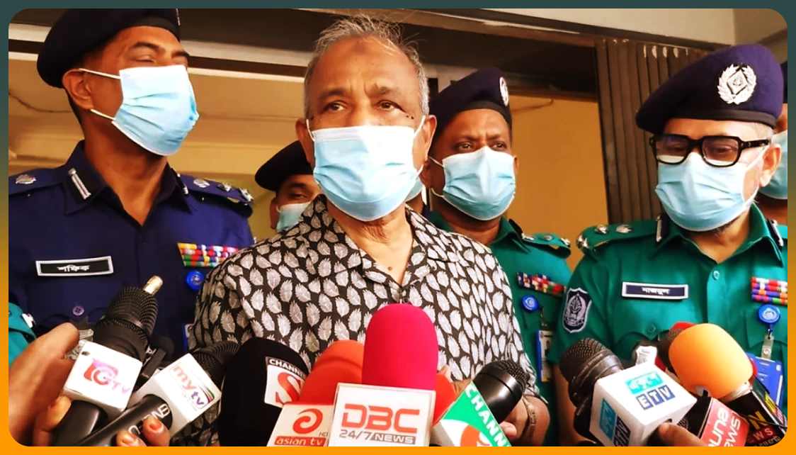 তারেক রহমান যে কোন সময়