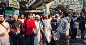 শরিফ ওসমান হাদির মৃত্যুতে উত্তাল শাহবাগ