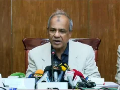 হাদীর হামলাকারীদের ধরিয়ে দিলে ৫০ লাখ টাকা পুরস্কার: স্বরাষ্ট্র উপদেষ্টা হাদীর হামলাকারীদের ধরিয়ে দিলে