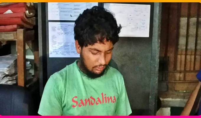 কুলিয়ারচরে মসজিদে ৭ বছরের এতিম শিশুকে ধর্ষণ: লম্পট ইমাম আটক, এলাকায় তীব্র উত্তেজনা শিশু ধর্ষণ