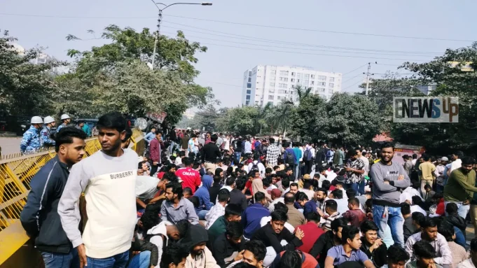 ইসি কার্যালয় ঘেরাওয়ে ছাত্রদল