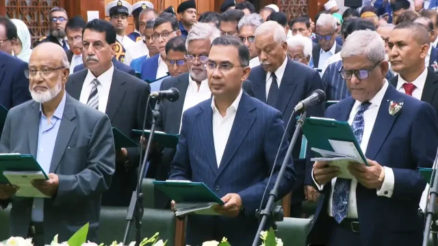 নবনির্বাচিত সংসদ সদস্য শপথ