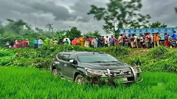 bogura-minister-car-accident-woman-death বগুড়ায় প্রতিমন্ত্রীর গাড়ি দুর্ঘটনা পথচারী নারীর মৃত্যু