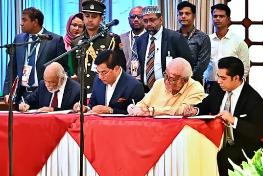 মন্ত্রিসভায় বড় রদবদল: ৫ নতুন মুখ অন্তর্ভুক্ত, পদোন্নতি পেয়ে পূর্ণমন্ত্রী মিল্লাত মন্ত্রিসভা সম্প্রসারণ নতুন মন্ত্রী শপথ