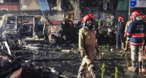 দিল্লির লাল কেল্লার কাছে ভয়াবহ বিস্ফোরণ