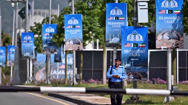 ইরান ইসলামাবাদ আলোচনা প্রত্যাখ্যান