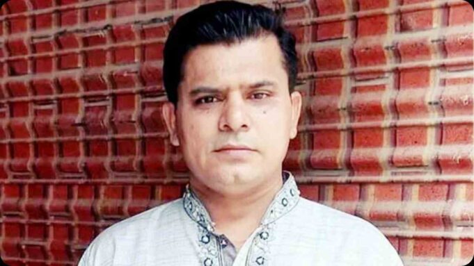 পুলিশের কাছ থেকে যুবলীগ নেতাকে ছিনিয়ে