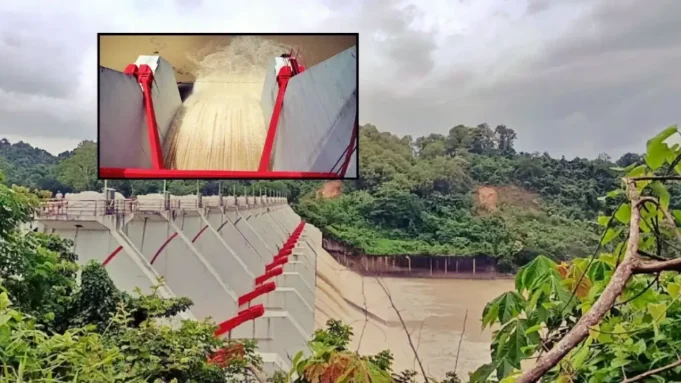 kaptai-dam-16-gates-opened-flood-alert-rangamati কাপ্তাই বাঁধের ১৬টি গেট খুলে দেওয়া হয়েছে