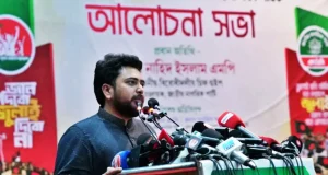 শেখ হাসিনা দেশে ফিরলে সরাসরি ফাঁসির মঞ্চে নেওয়া হবে: নাহিদ ইসলাম শেখ হাসিনা দেশে ফিরলে ফাঁসি