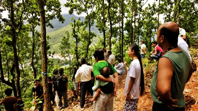 nepal-tibet-flood-lake-overflow-august-2026-enewsup নেপাল–তিব্বত সীমান্তে হিমবাহ ধসে সৃষ্ট কৃত্রিম হ্রদ ও বন্যাকবলিত এলাকার aerial view