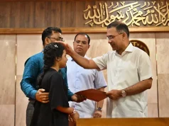 গুম-খুন ও জুলাই শহীদ পরিবারের ৭৪ জনকে চাকরির নিয়োগপত্র দিলেন প্রধানমন্ত্রী গুম ও জুলাই শহীদ পরিবারে প্রধানমন্ত্রীর চাকরির নিয়োগপত্র