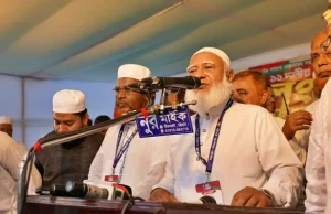 ‘ফ্যাসিবাদ কায়েমের চেষ্টা করলে সরাতে ১৫ বছর লাগবে না’: ডা. শফিকুর রহমান ফ্যাসিবাদ কায়েম করতে চাইলে