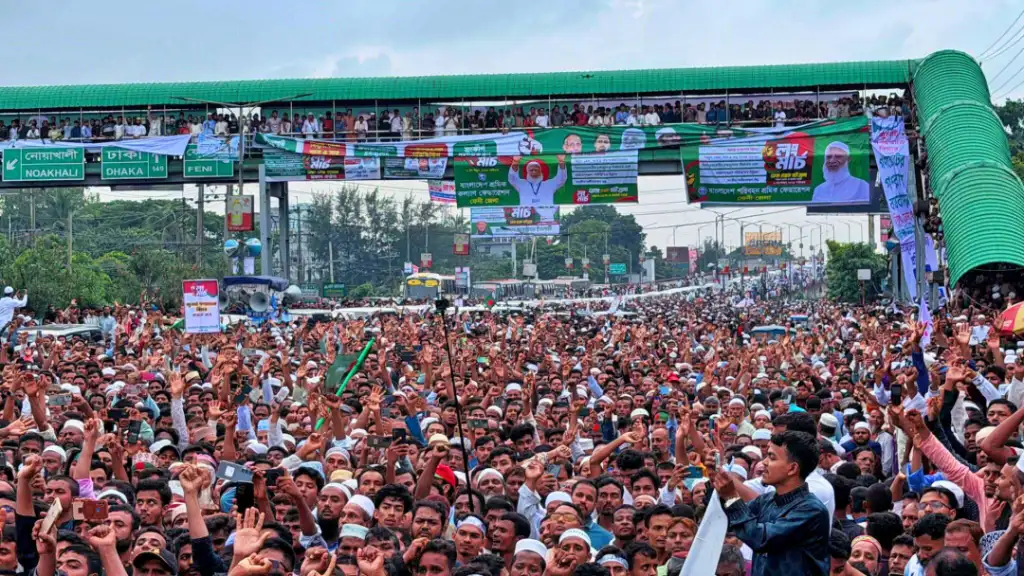 ফ্যাসিবাদ কায়েম করতে চাইলে