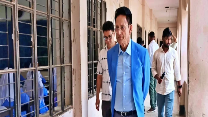 শিক্ষামন্ত্রী