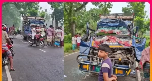 টাঙ্গাইলে দাঁড়িয়ে থাকা ট্রাকে মুরগিবাহী পিকআপের ধাক্কা, চালক-হেলপারসহ নিহত ৪ টাঙ্গাইলে সড়ক দুর্ঘটনায় নিহত ৪