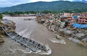 তিব্বত বন্যা: ২৩ দেশের ২৬১ বিদেশি নাগরিক নিখোঁজ, মৃত ১৬ তিব্বত বন্যা ২০২৬