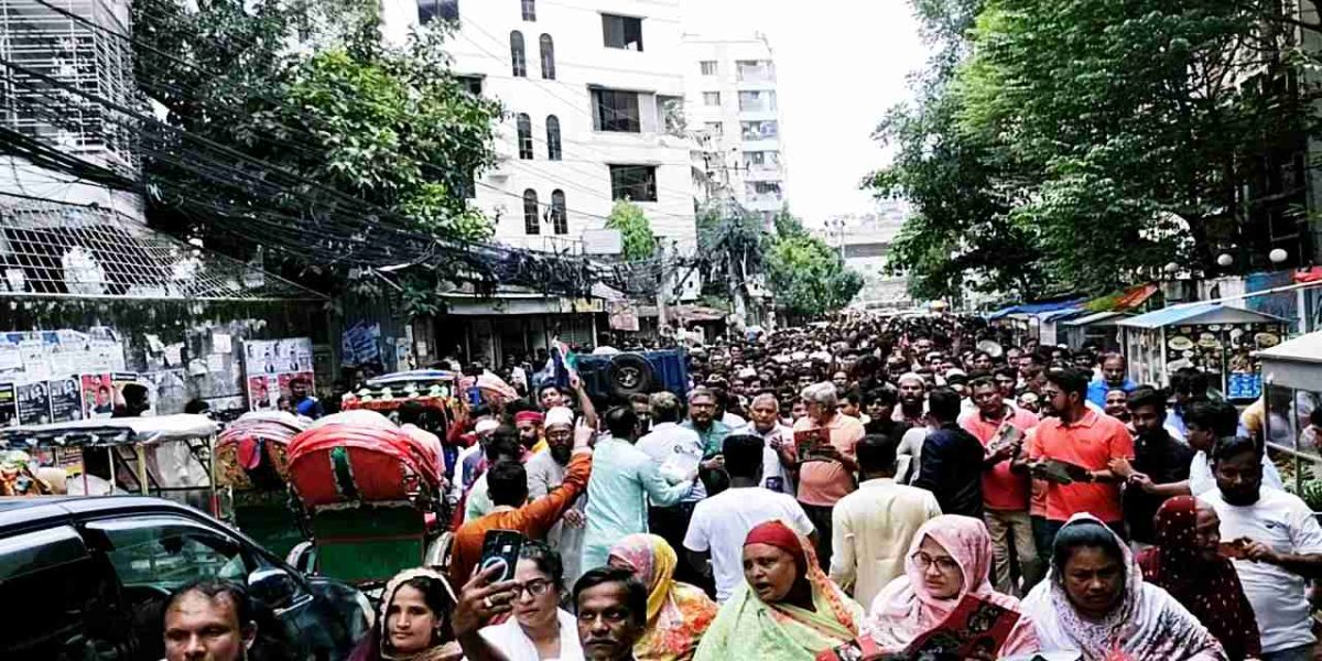 দুর্দিনের কান্ডারী 